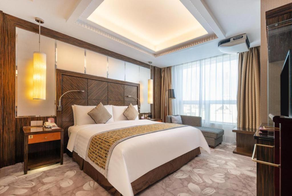 Grand Soluxe Zhongyou Hotel Shanghai Esterno foto