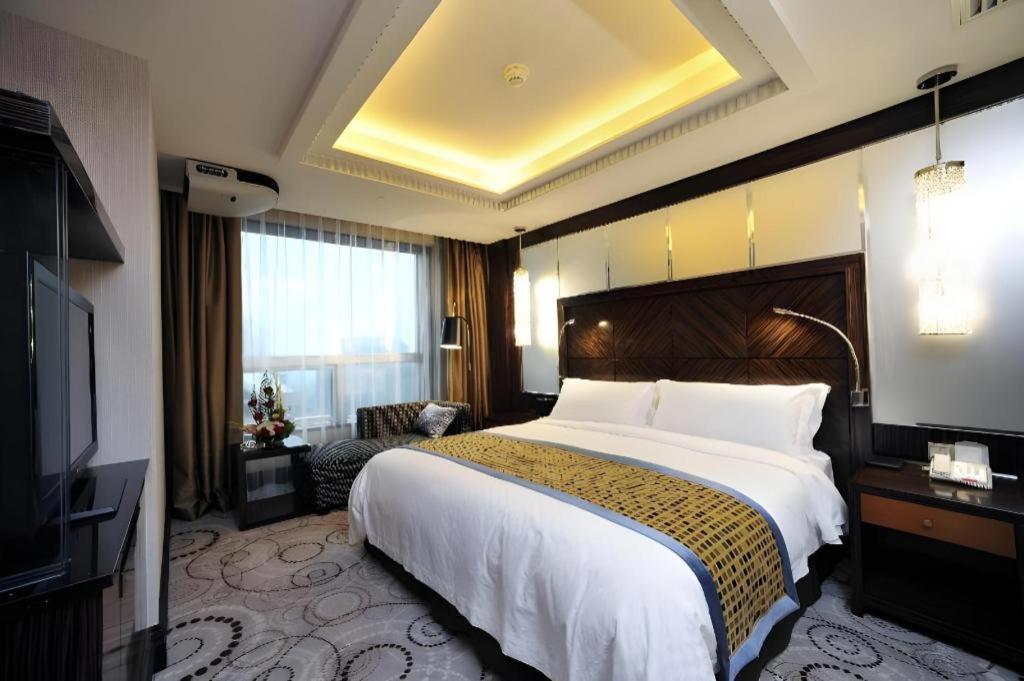 Grand Soluxe Zhongyou Hotel Shanghai Esterno foto