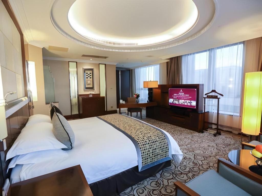 Grand Soluxe Zhongyou Hotel Shanghai Esterno foto