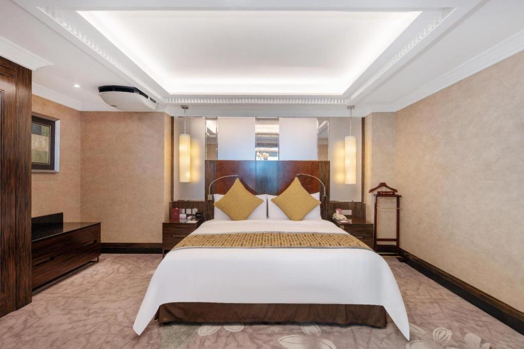 Grand Soluxe Zhongyou Hotel Shanghai Esterno foto