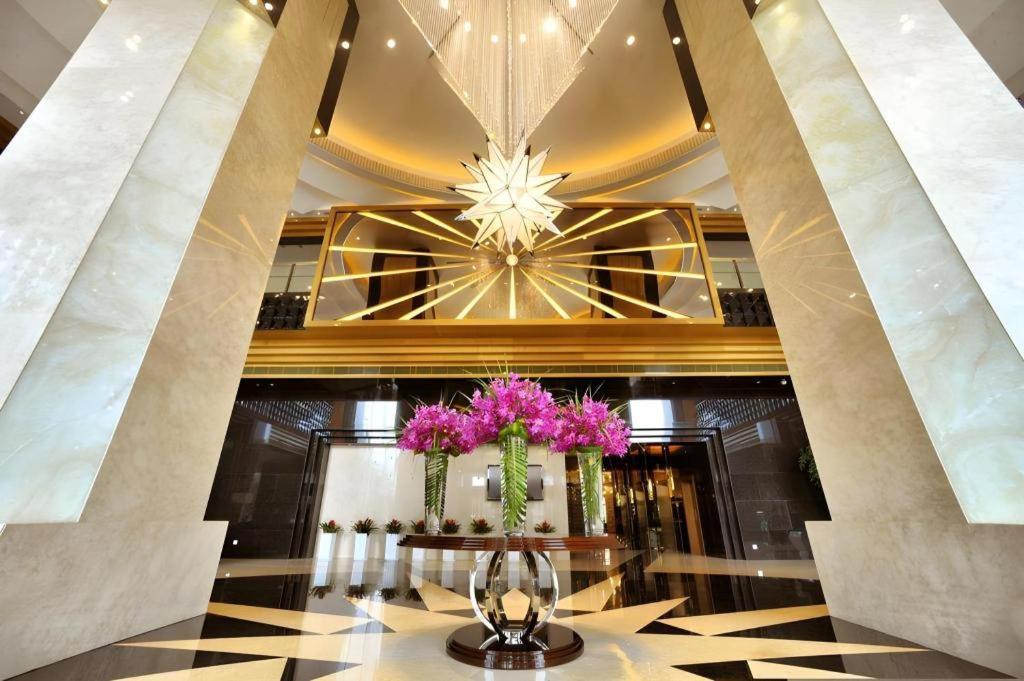 Grand Soluxe Zhongyou Hotel Shanghai Esterno foto